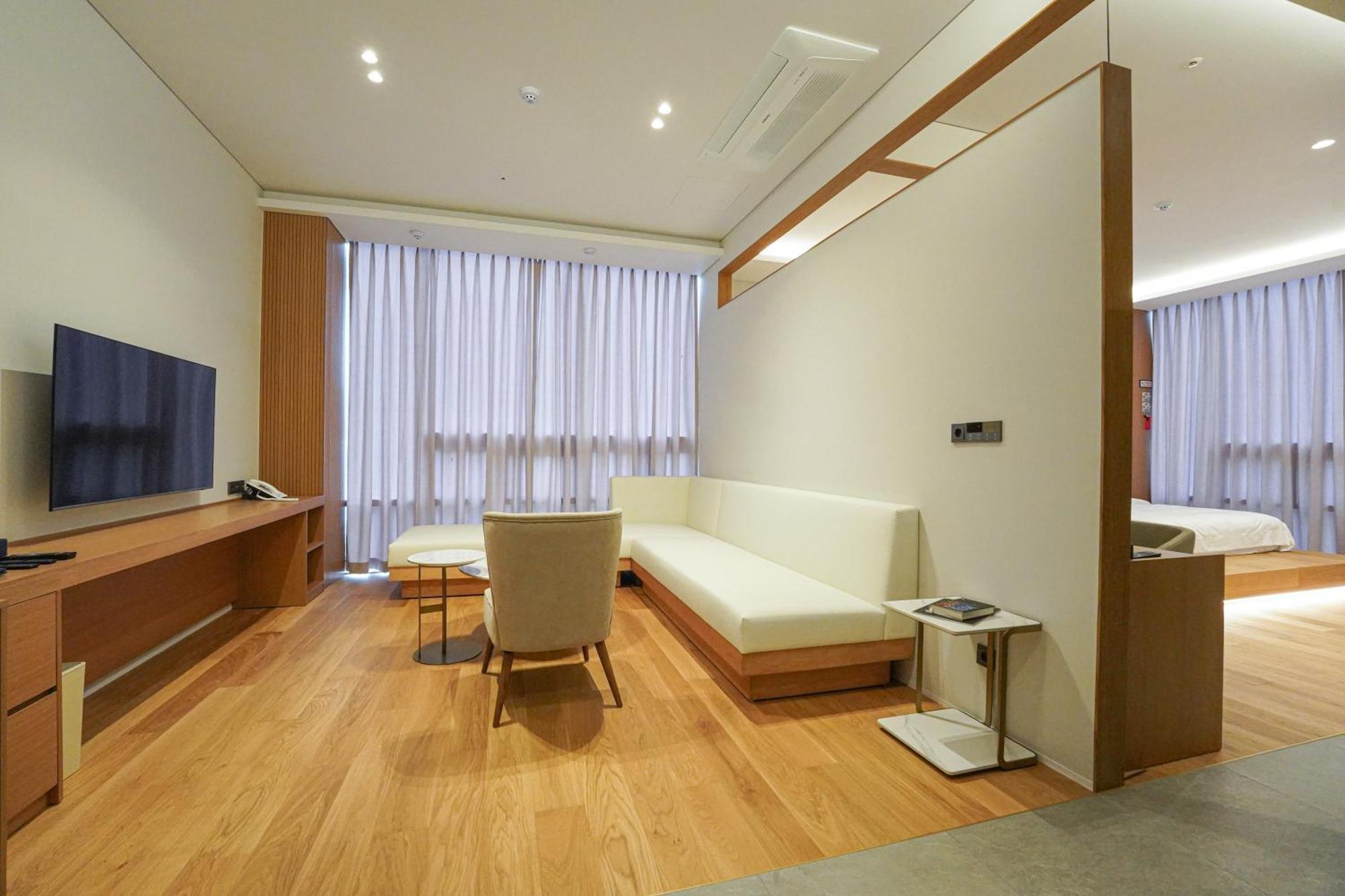 Hotel Ground27 Busan Exterior photo