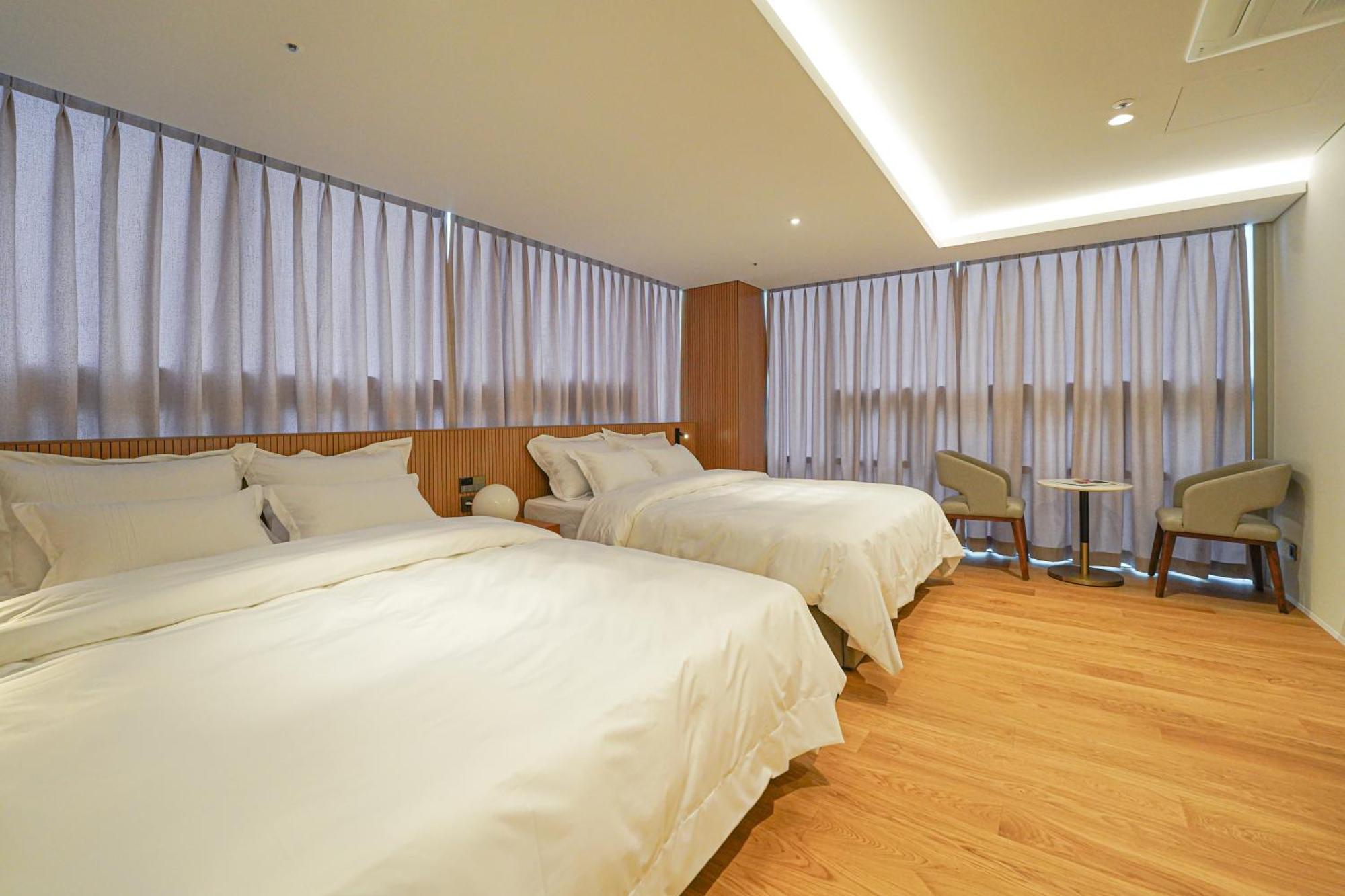 Hotel Ground27 Busan Exterior photo